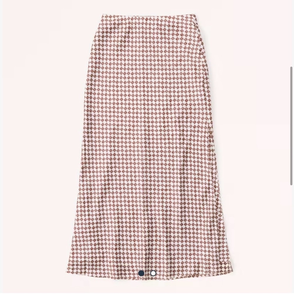 Satin midi skirt in check